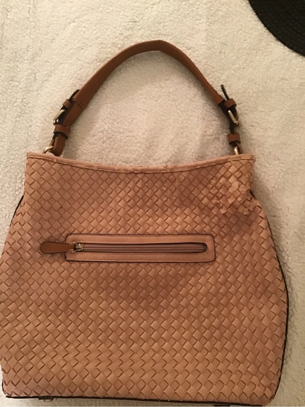 Woven Shoulder Bag in Light Tan